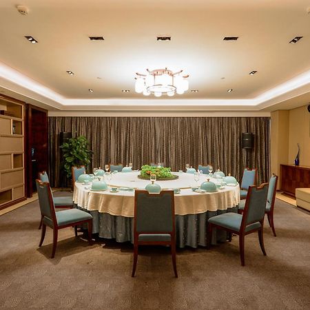 מלון Ramada ג'ינאן מראה חיצוני תמונה