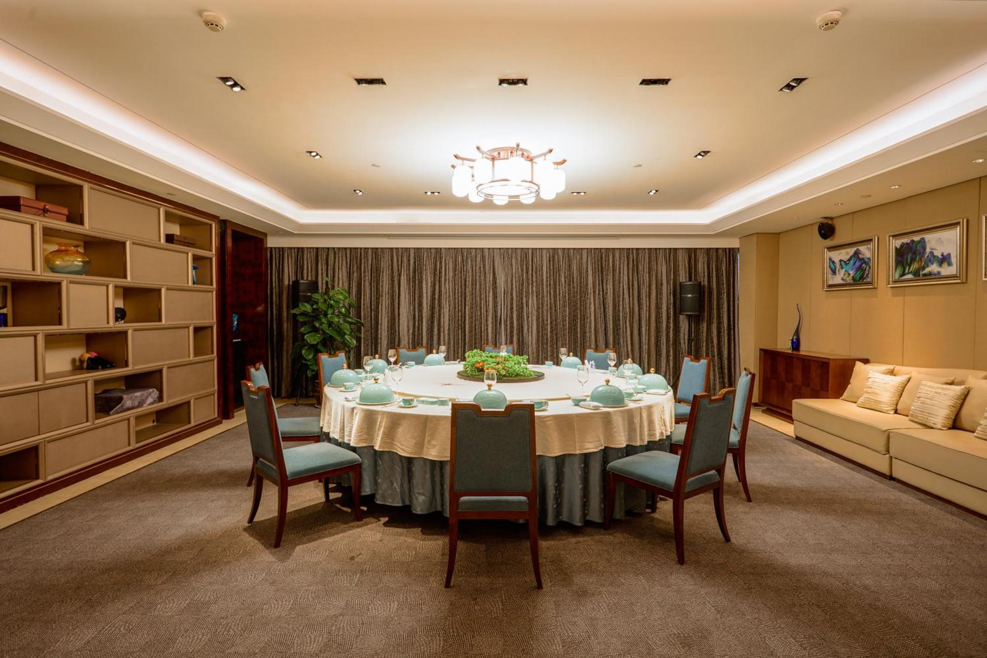 מלון Ramada ג'ינאן מראה חיצוני תמונה